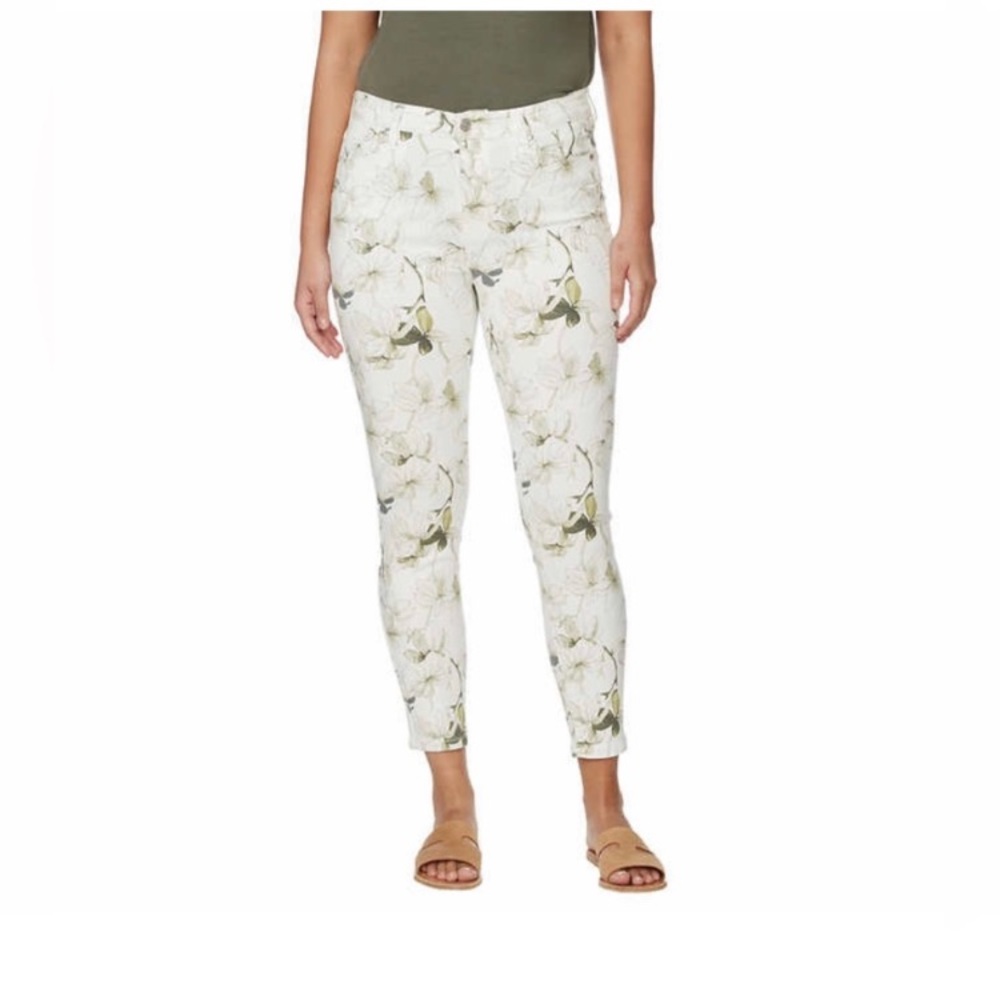 Buffalo David Bitton Cream and Green Ankle Cropped Jeans
